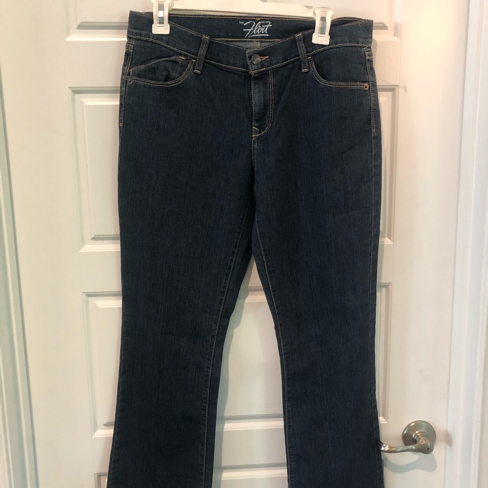 Old Navy Bootleg Flirt Jeans